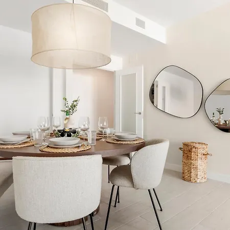Casa Yves - Luxury Center